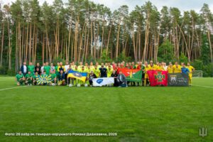 Футбольний матч серед захисників: бердичівські воїни довели, що сильні в усьому