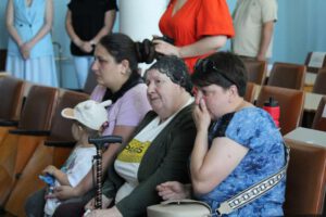 У Бердичеві родинам полеглих захисників вручили державні нагороди