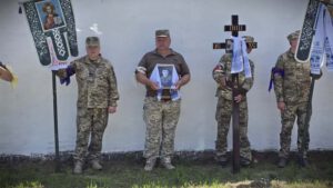 У Семенівській громаді попрощалися із Захисником Олександром Білоцьким
