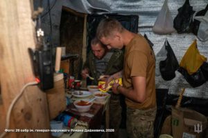 За лаштунками передової: Побут бердичівських артилеристів під час затишшя