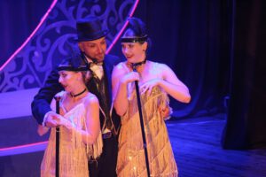 Аншлаг в Бердичівському театрі – шоу «Berdway Live» підкорило глядачів масштабністю та видовищністю