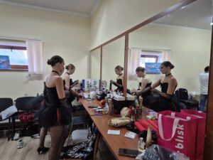 Аншлаг в Бердичівському театрі – шоу «Berdway Live» підкорило глядачів масштабністю та видовищністю