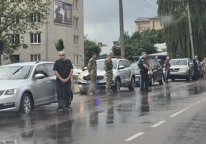 Вирвався з окупації і загинув за Україну – в Бердичеві провели в останню путь 48-річного Ігоря Чернявського