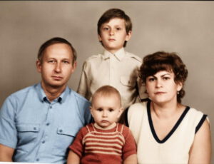 Розповідь про сім'ю бердичівських лікарів Ковшикових