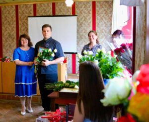 Професійне свято тих, хто рятує життя: медиків Семенівської громади привітали зі святом