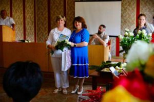 Професійне свято тих, хто рятує життя: медиків Семенівської громади привітали зі святом