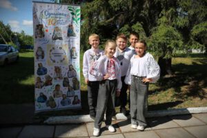 Десятиліття єдності: Семенівська громада відзначила ювілей благодійним заходом
