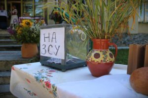 Десятиліття єдності: Семенівська громада відзначила ювілей благодійним заходом